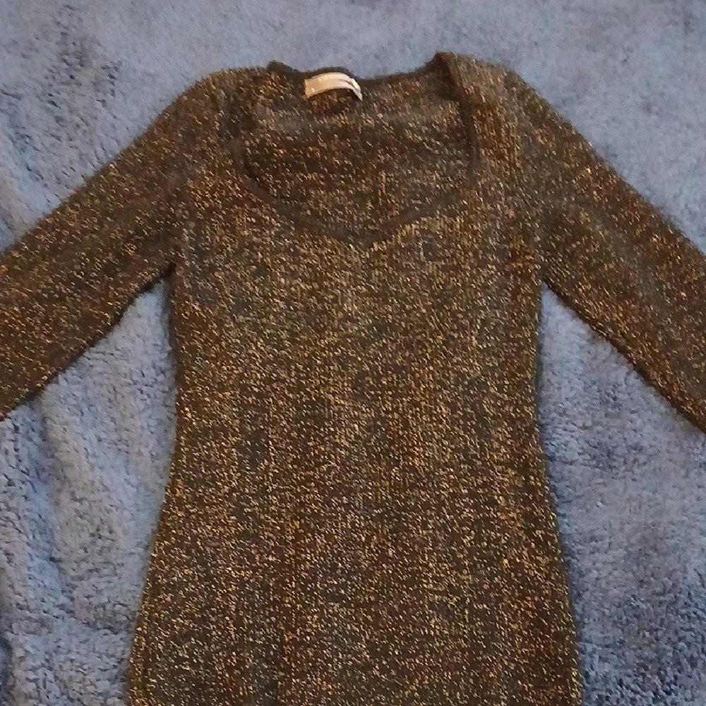 Anthropologie Black & Gold Sparkle V-Neck Sweater